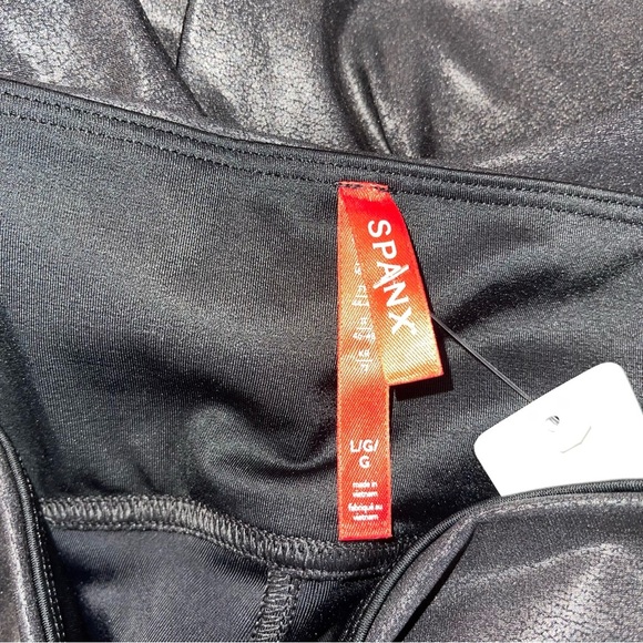 SPANX Black Leggings women’s large - Picture 4 of 4